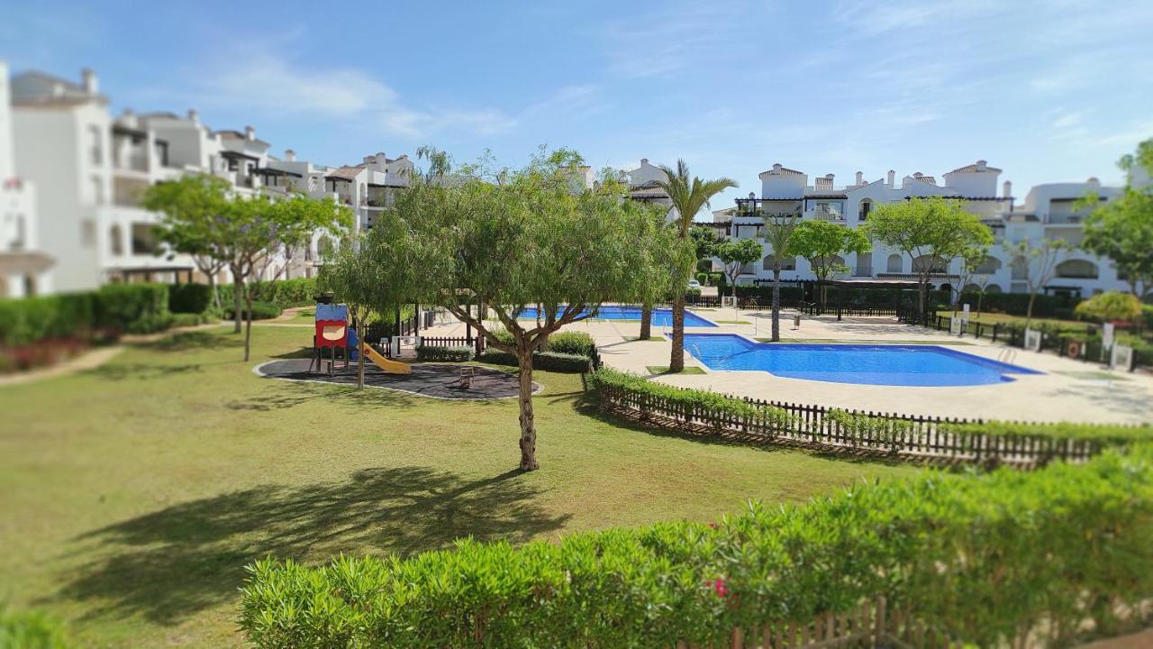 Apartamento En La Torre Golf Resort ภายนอก รูปภาพ